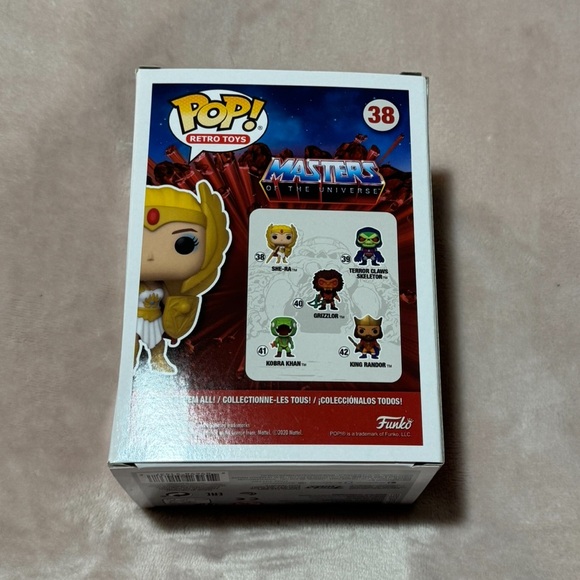 Funko Pop! Retro Classic She-Ra #38 (MOTU) Specialty Series NIB - Picture 5 of 6